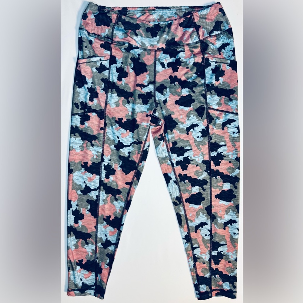 Pro Player Wicking Athletic Leggings Women's 1X Pink Blue Black Camo Very Good